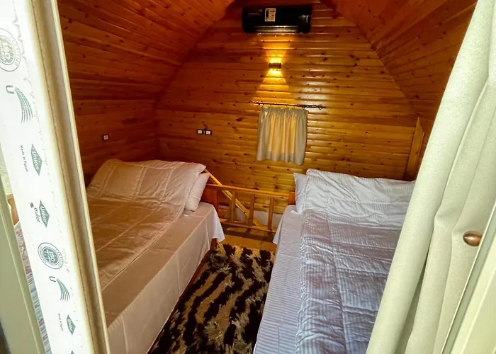 Szálloda Sama Camp *